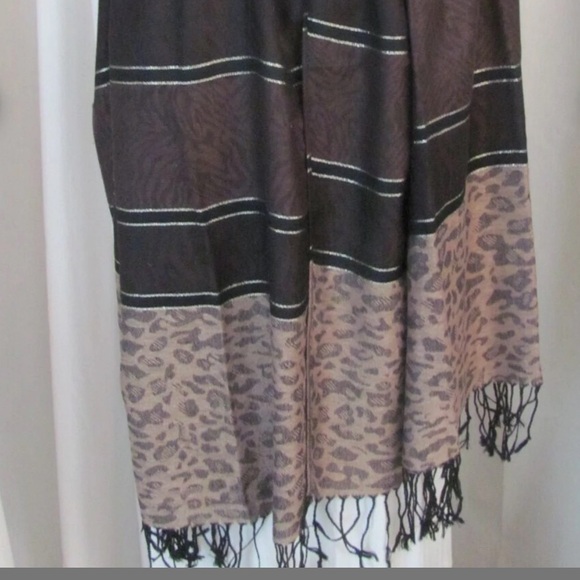 Brown and Black Animal Print Pahmina Shawl - Picture 5 of 5